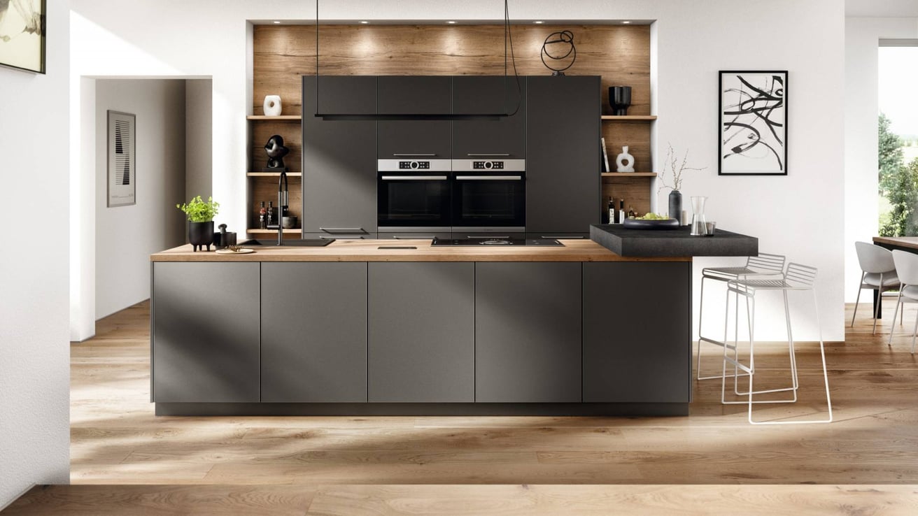 Moderne houtlook keuken van ASTO